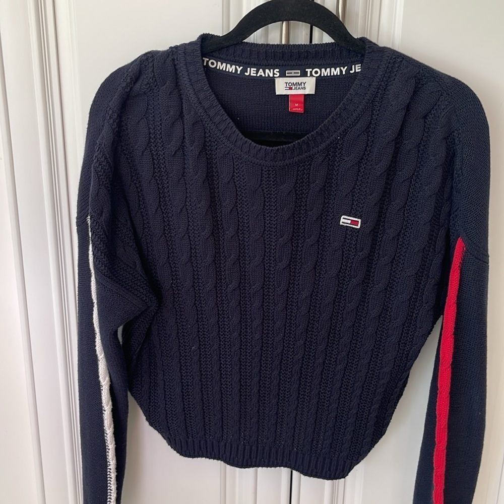 Tommy Hilfiger cable knit crew neck sweater size M blue white red